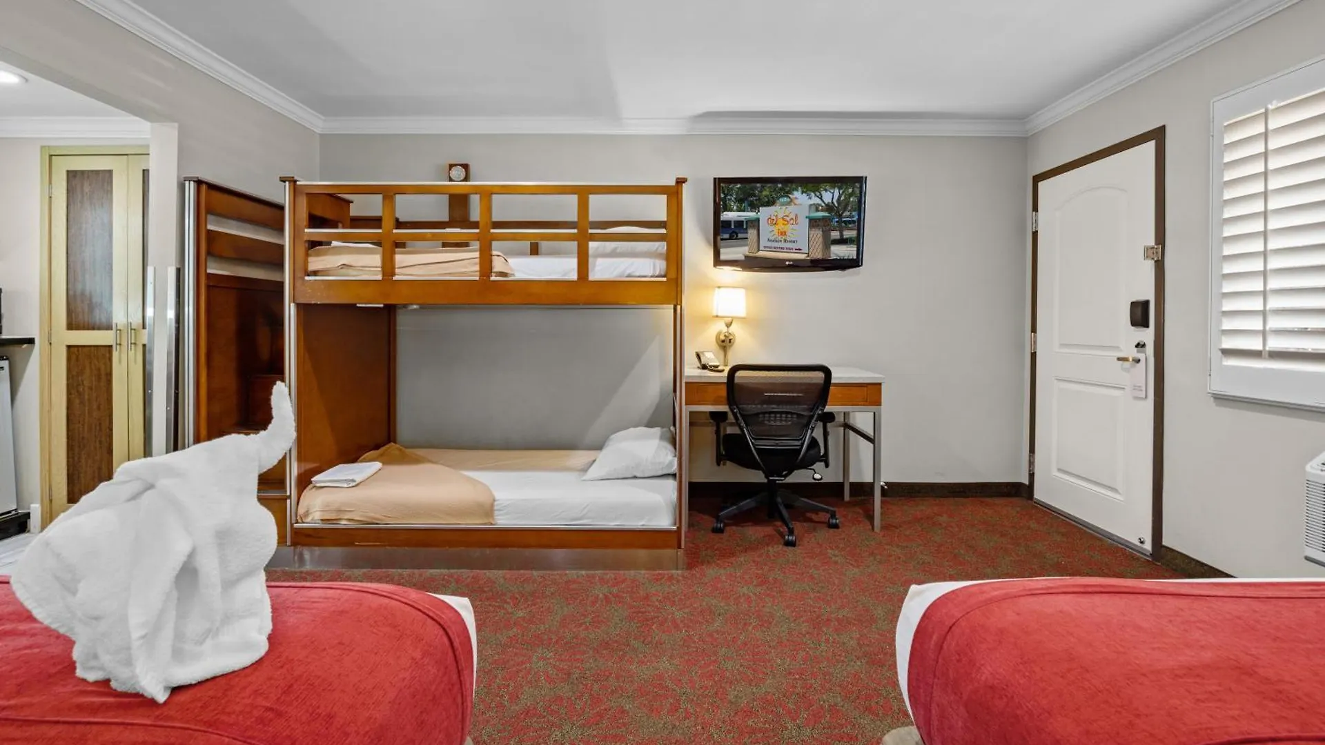 Del Sol Inn Anaheim Motel